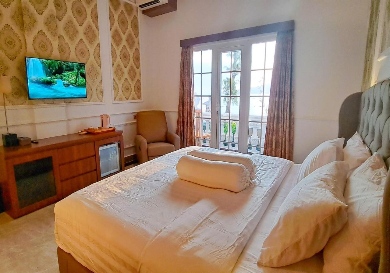 Gili Beachfront Suites Gili Trawangan Esterno foto
